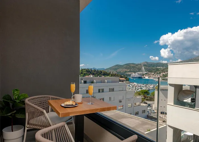 Nunas Luxury Port Residences