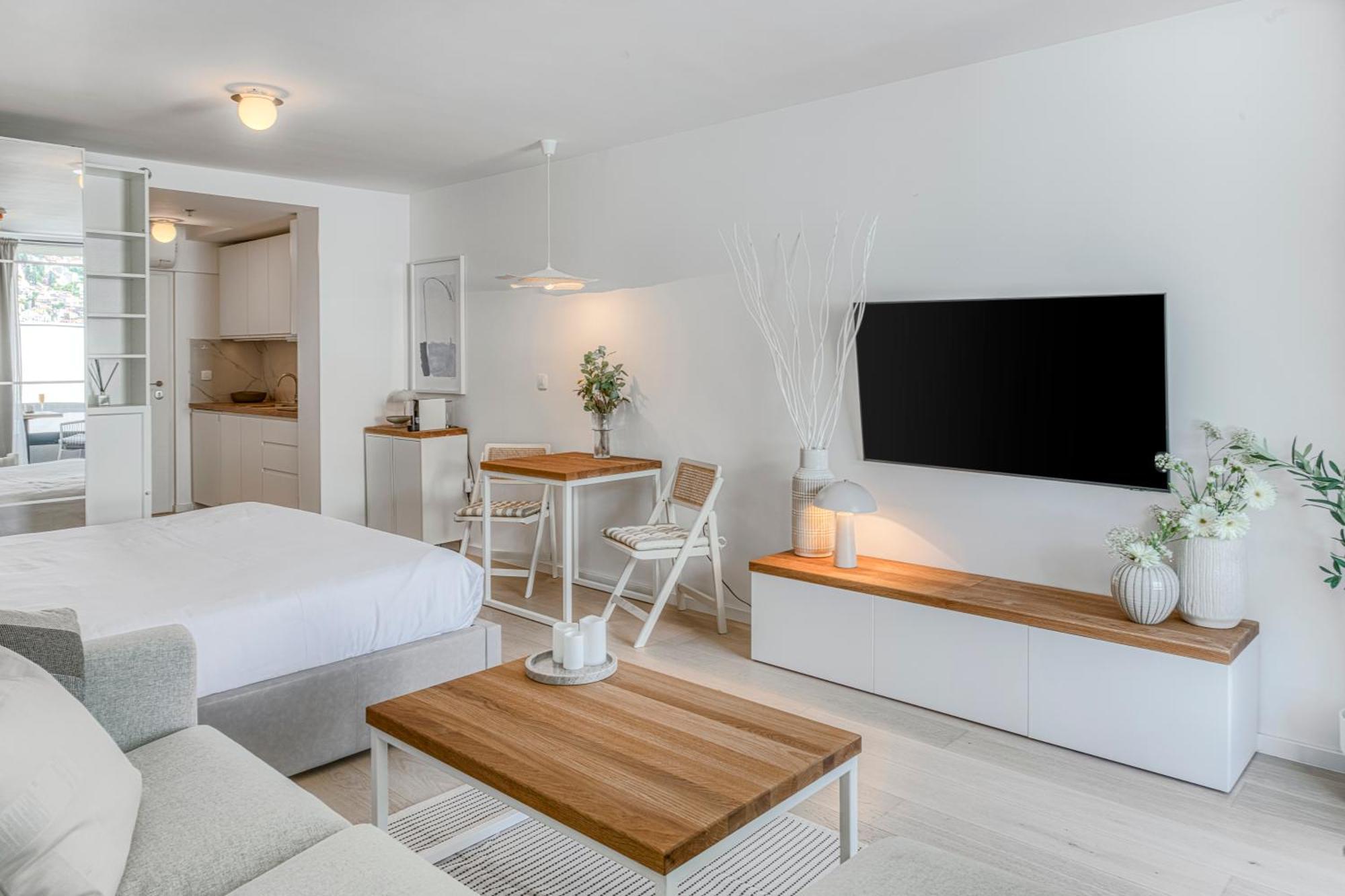 Nunas Luxury Port Residences * Ragusa